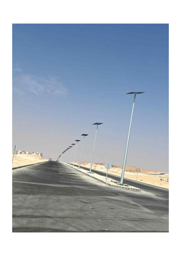 122 عامود إنارة LED